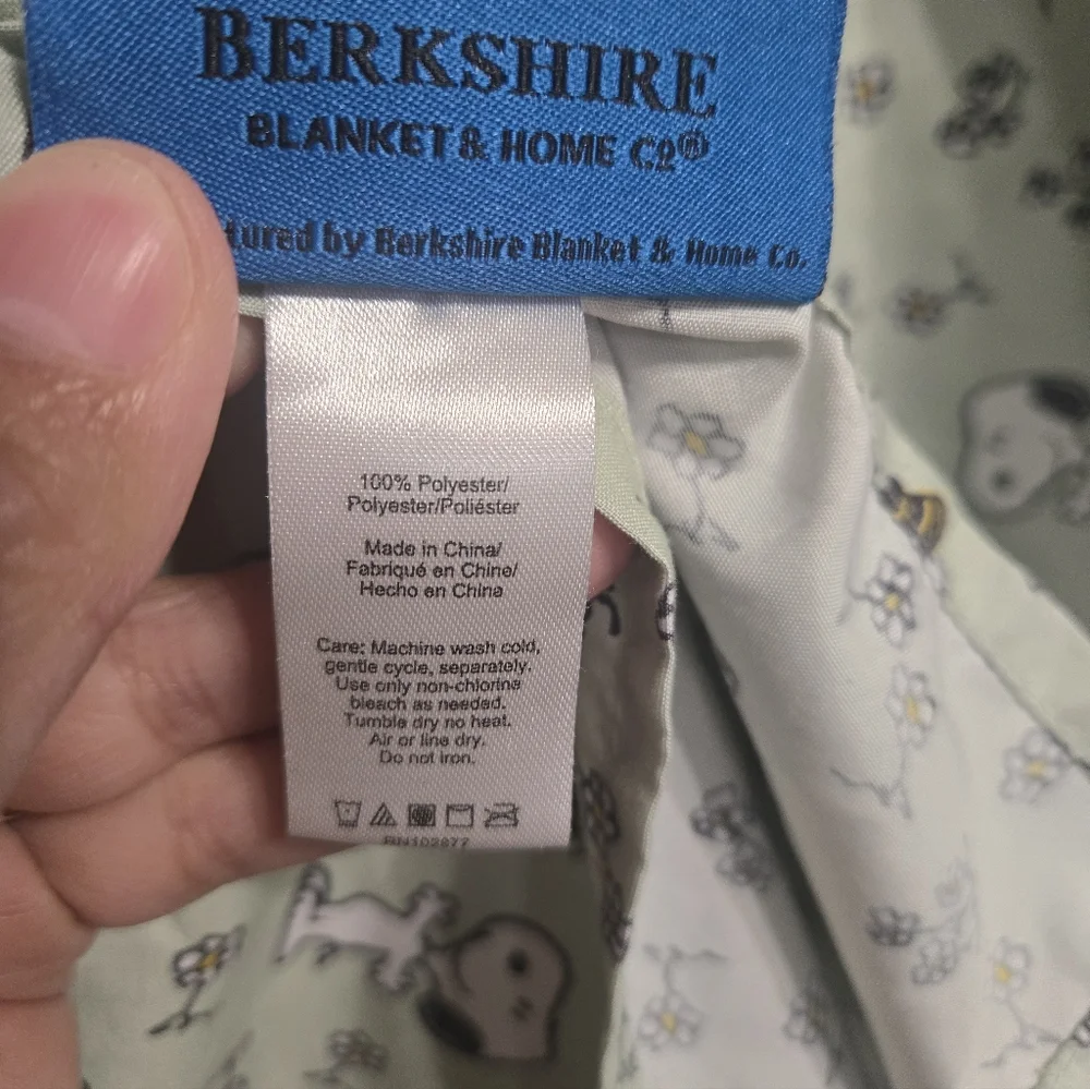 Berkshire Peanuts Mini Snoopy & Woodstock New Flower & Bee Sage